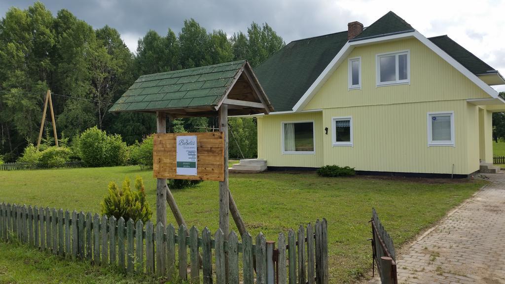Hotel Viesu Nams Buselis Turaida Esterno foto